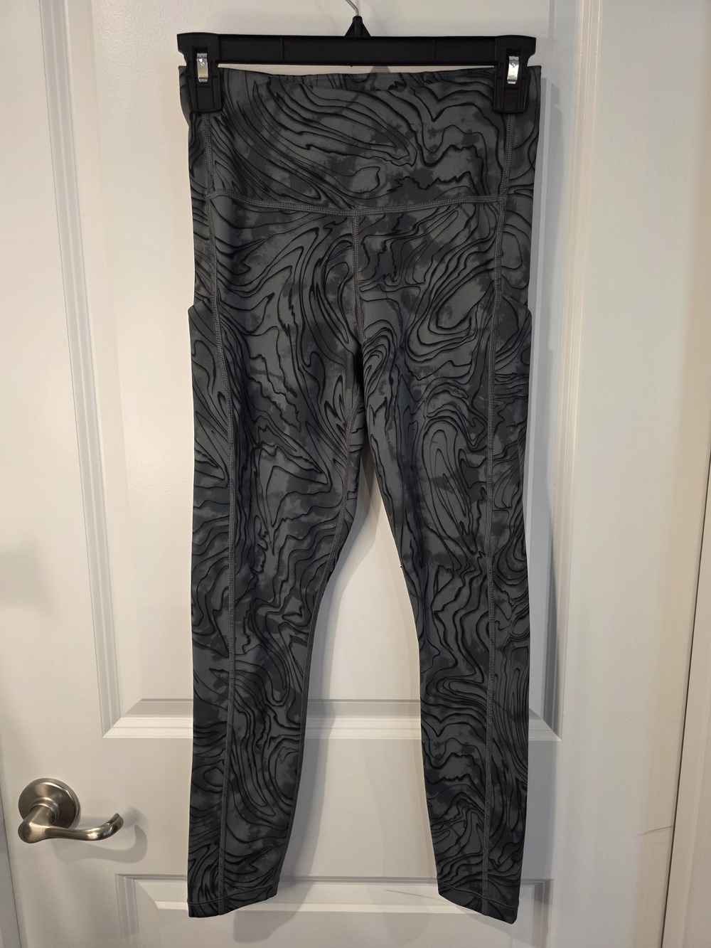 Athleta The Ultimate Stash Pocket 7/8 Tights